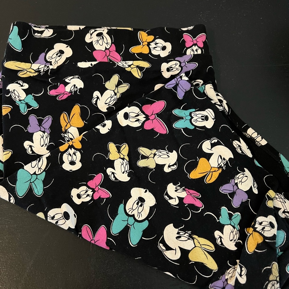 Torrid Minnie Mouse shorts
